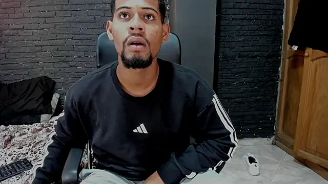 yurgaki 21 online show from April 1, 11:35 pm