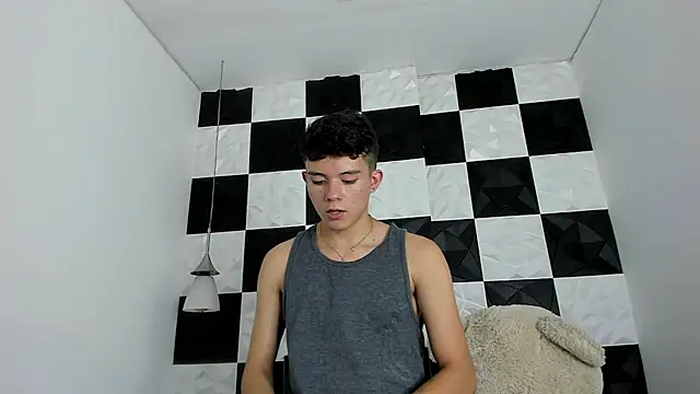 AndyFame1 online show from November 4, 7:04 pm