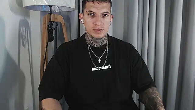 Shane Clay online show from September 10, 10:19 pm