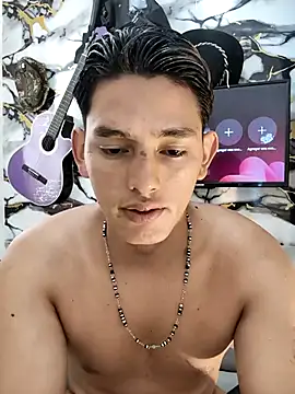 Hiroshi Shen online show from April 16, 3:01 pm