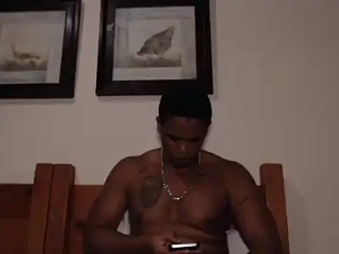 Bedroom Gangster007 online show from November 11, 7:30 pm