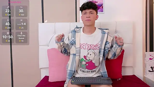 Axel  Evans online show from April 2, 1:41 pm