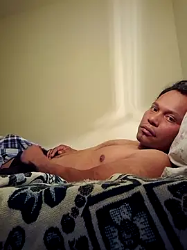 uratre online show from February 28, 5:56 pm