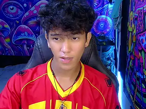 kenbigcockxx online show from May 31, 2:49 pm