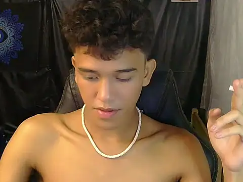 kenbigcockxx online show from February 13, 12:43 pm