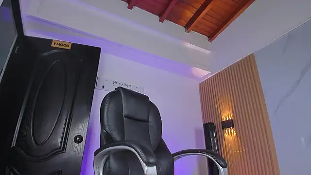 austin rouse online show from March 18, 7:28 pm