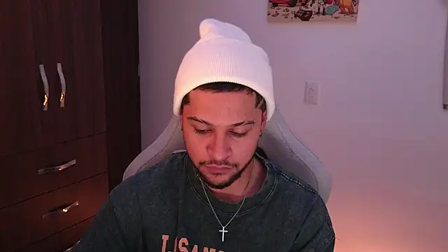 domsantiago  online show from February 22, 3:08 am