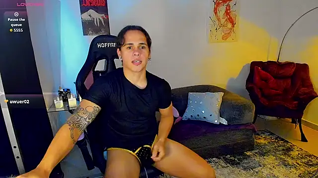 Maximiliano scoott   online show from December 19, 7:55 pm