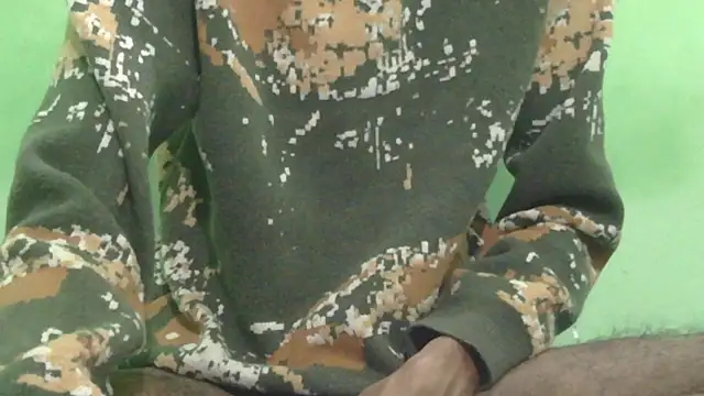 rockyy23boy online show from February 7, 12:51 am