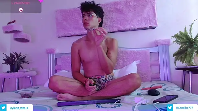 Dylann west online show from January 7, 1:38 pm