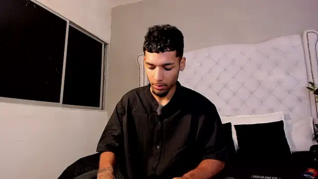 Thiagoferreti online show from February 16, 3:26 am