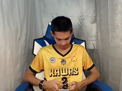 riks tyler online show from March 6, 3:09 pm