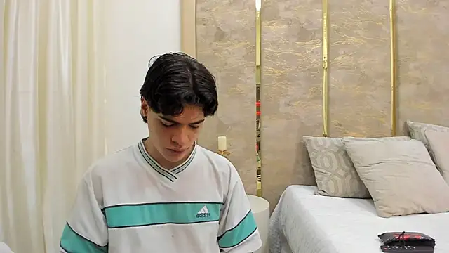 BenitoSaenz online show from October 8, 11:58 am