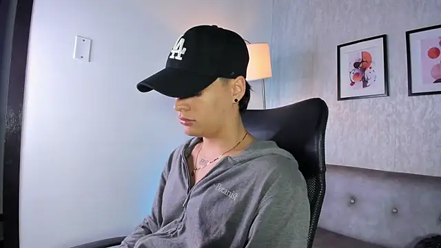 BenitoSaenz online show from October 25, 11:56 am