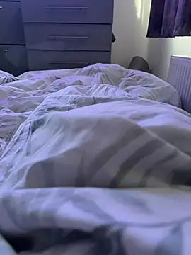 leroy9501 online show from March 13, 8:22 am