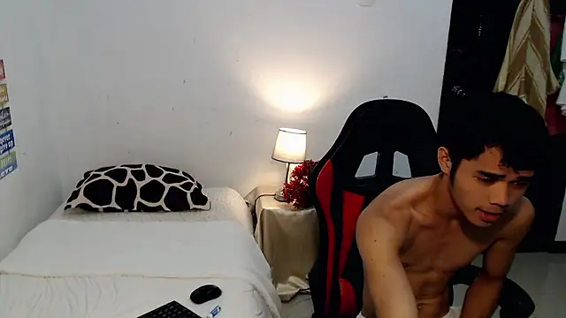 hot asian01 online show from January 18, 10:17 am