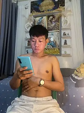 xshyboyx online show from October 4, 5:51 pm