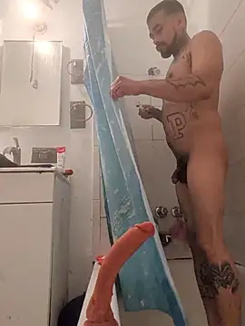 Cnutt310 online show from February 18, 11:30 am