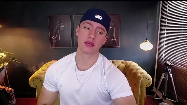 deivid parker online show from February 12, 2:01 pm