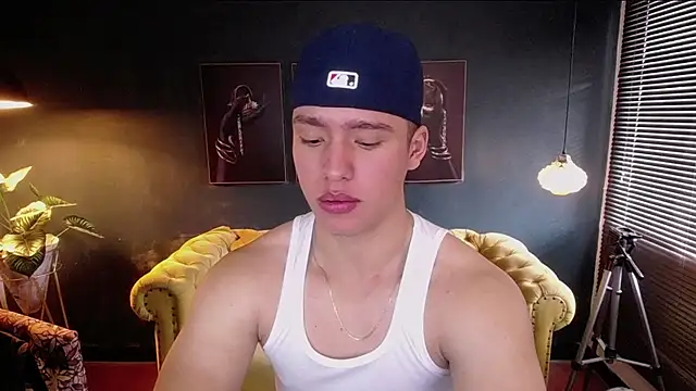 deivid parker online show from February 13, 2:11 pm