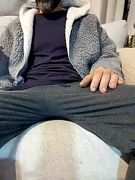 boy8540 online show from December 23, 4:54 am