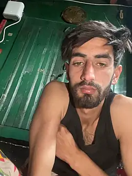 lyath3245 online show from March 26, 5:33 am