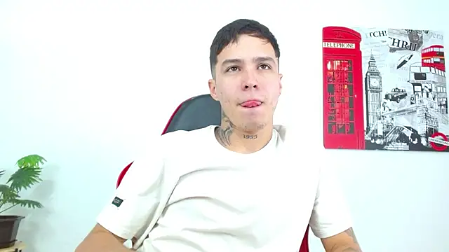 Cumandres18 online show from February 19, 3:19 pm