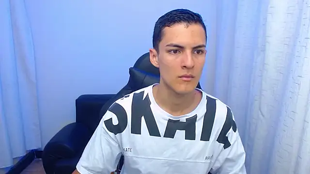 Matiius18 online show from April 8, 2:26 pm