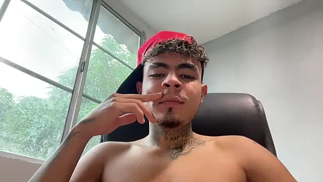 freyva online show from December 2, 8:12 pm