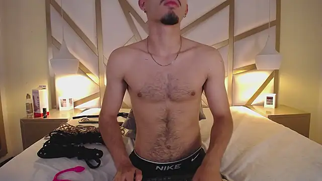 Jaxon Carter online show from February 7, 1:24 am