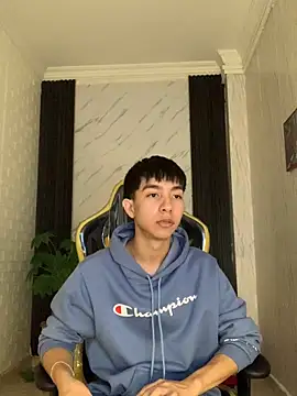 seb 2-007- online show from November 12, 8:25 pm