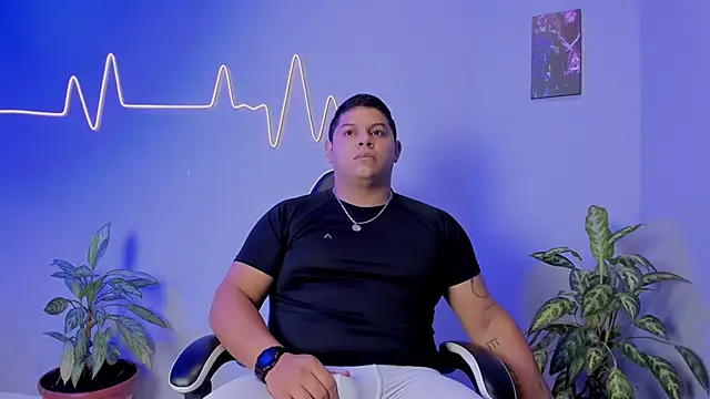 Maximus Steel online show from November 24, 11:55 am