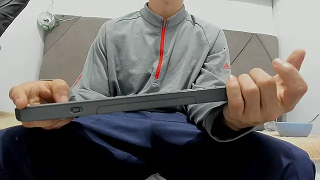 andrew colleman online show from February 11, 5:23 am