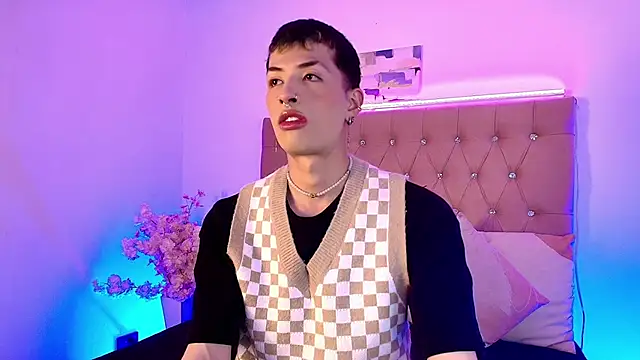 OzorioDany online show from November 3, 4:49 am