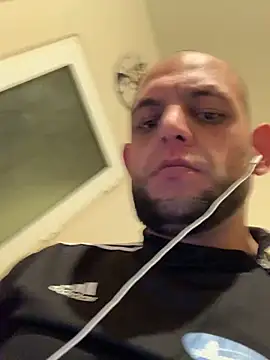 milenski74 online show from January 7, 2:49 am