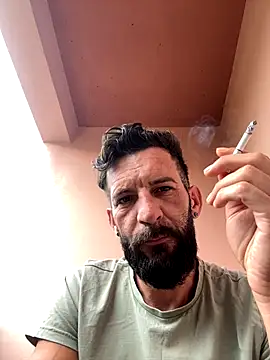 Snapshot of Michel_huge chatting on September 15, 5:09 am Michel huge online show from September 15, 5:09 am