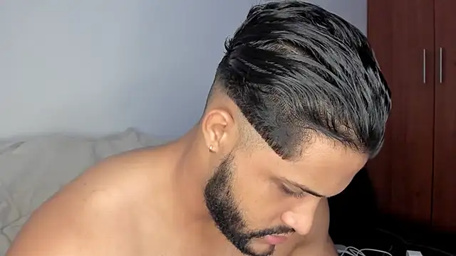 Pier Simons online show from February 3, 6:22 am