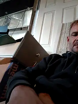 Hungwell1515 online show from February 15, 12:57 pm