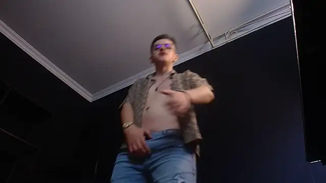 FelixStarkk online show from June 7, 7:04 am