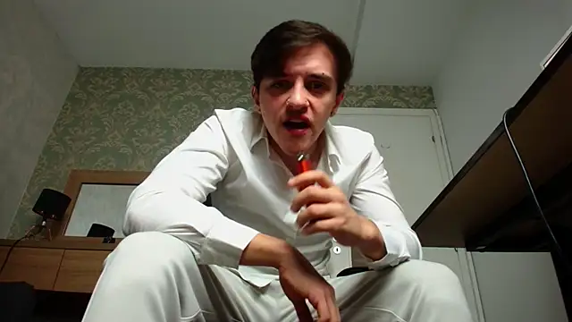 FelixStarkk online show from October 6, 5:01 am