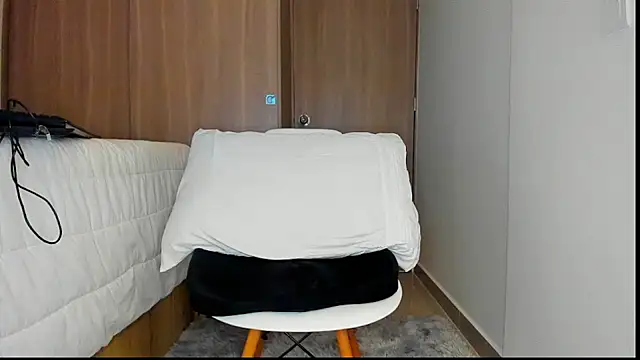 Alphapulsex online show from March 6, 2:14 pm