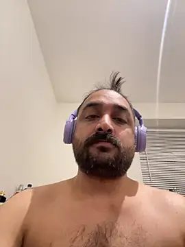 Thebrownboixoxo online show from March 27, 10:43 pm