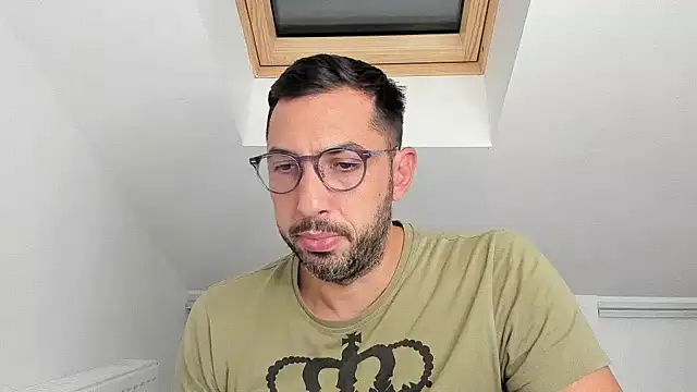 sweetoyboy777 online show from October 8, 10:03 pm