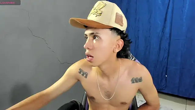 Damien 444 online show from November 6, 4:04 am