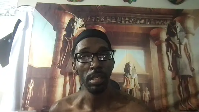 Triggerhappycj100 online show from March 27, 10:27 am