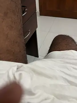 bigDick 000610 online show from April 15, 8:09 pm