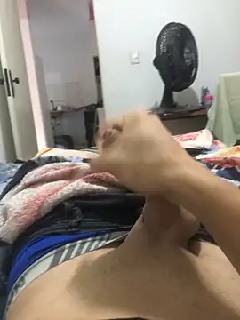 Snapshot of entraparasaber chatting on October 6, 9:14 am entraparasaber online show from October 6, 9:14 am