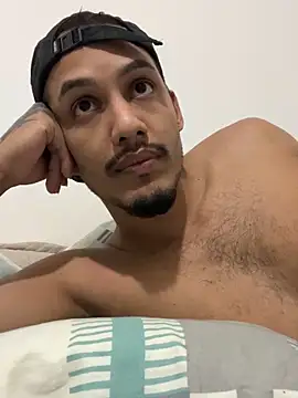 Snapshot of BAGHEERAPGG chatting on October 15, 4:20 am BAGHEERAPGG online show from October 15, 4:20 am