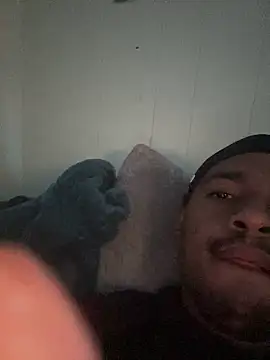 Snapshot of tyrek5051 chatting on October 16, 4:48 pm tyrek5051 online show from October 16, 4:48 pm