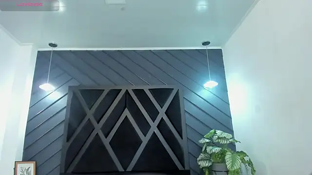 marco garciia  online show from November 5, 11:18 pm